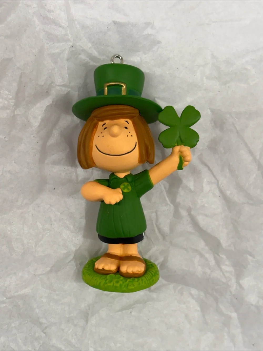 Hallmark Keepsake Peanuts St Pattys Day Happiness Ornament Christmas 2014